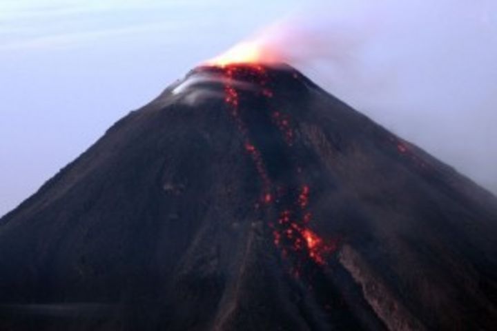 Se reactiva volcán de Colima