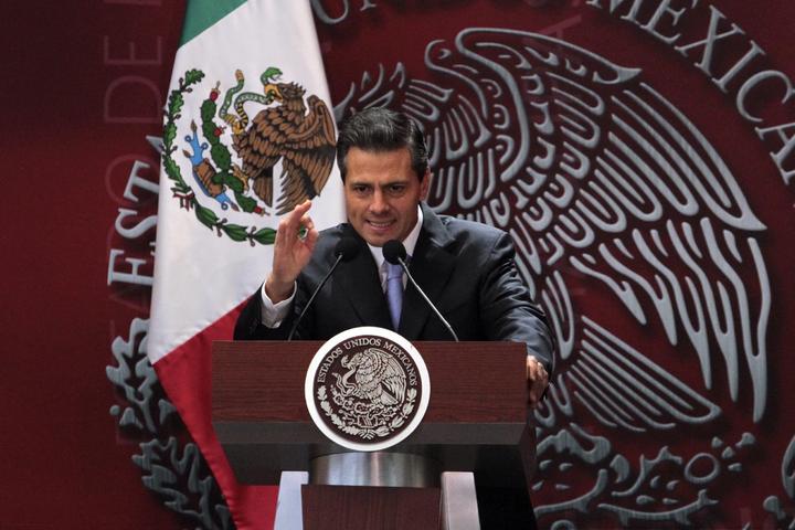 'El presidente de la República está con las mujeres de México, está aquí para apoyarles y combatir la violencia de género de que son sujetas, lamentablemente, muchas veces y tenemos que cambiar culturalmente', dijo. (ARCHIVO)