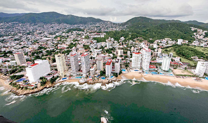 Visión. El desarrollo de complejos hoteleros en Acapulco ha cambiado el ecosistema local.
