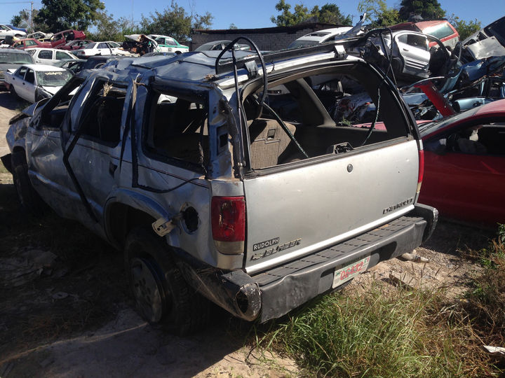 Accidente. Una mujer murió cuando la camioneta en la que viajaba se volcó en carretera.