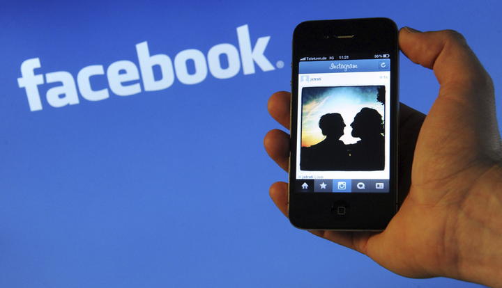 Un estudio reveló que Facebook podría desaparecer en un periodo de tres años. (Archivo)