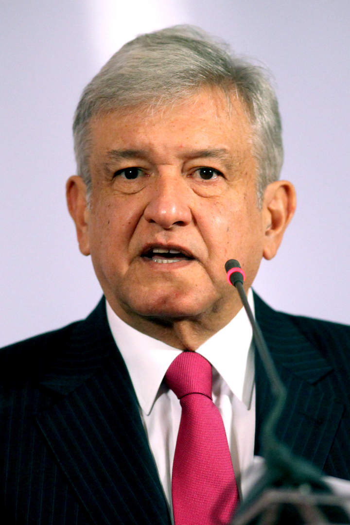 López Obrador acudirá acompañado por los integrantes del Comité Ejecutivo Nacional de Morena, que preside Martí Batres. (Archivo)
