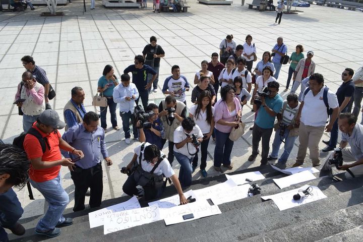 Delito. Periodistas iniciaron protestas para demandar la localización del reportero, quien fue plagiado en Coatzacoalcos, Veracruz.
