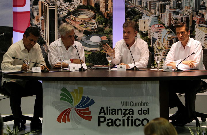 Firma. De Perú, Ollanta Humala; de Chile, Sebastián Piñera; de Colombia, Juan Manuel Santos, y de México, Enrique Peña Nieto.