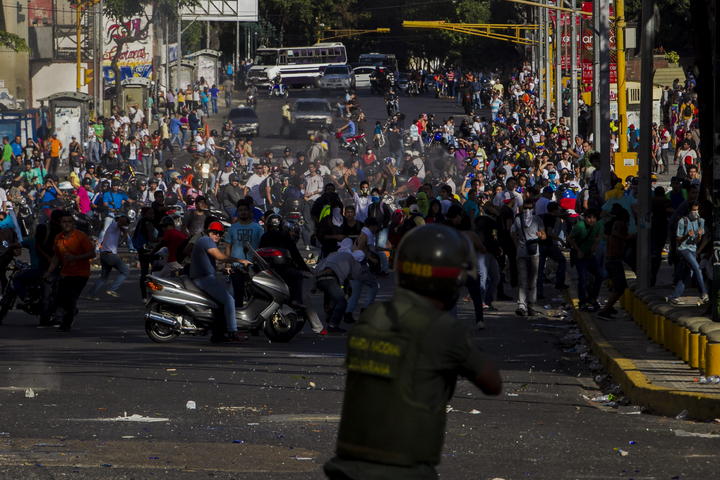 Protestas dejan dos muertos en Venezuela