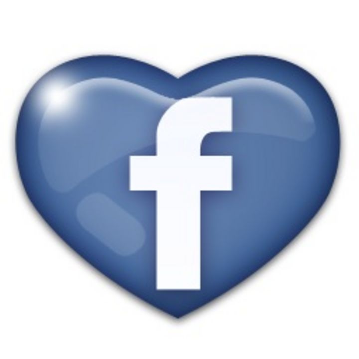 Practican en Facebook 'prueba de amor'