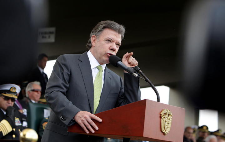 Presidente de Colombia felicita a EPN por captura de 'El Chapo'