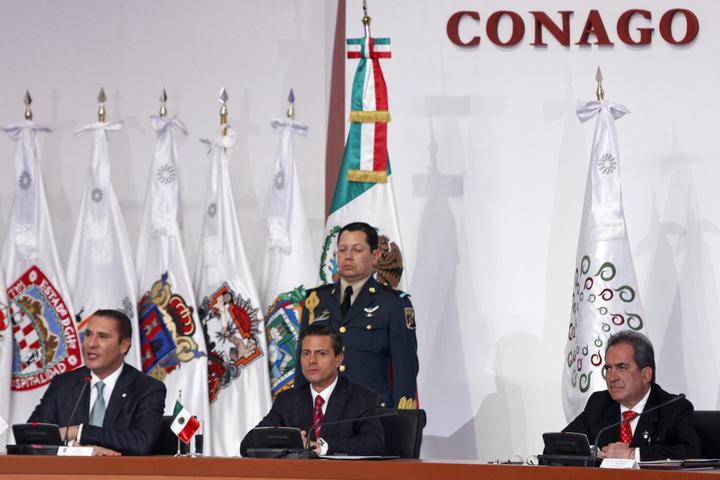 El mandatario federal dijo que no asume como propio el reconocimiento por la captura del narcotraficante Joaquín Guzmán Loera, alias “el Chapo”. (NOTIMEX)