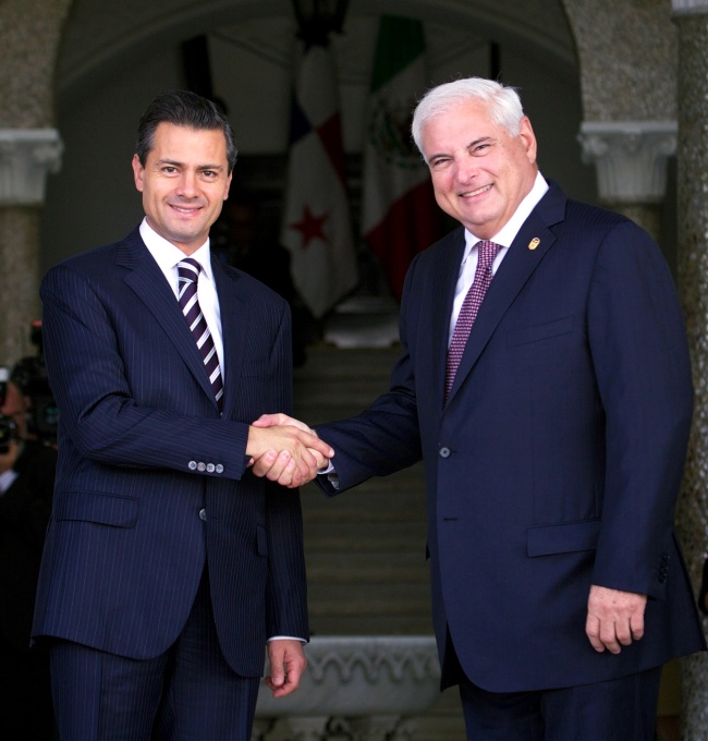 La visita oficial será en reciprocidad al viaje que el mandatario mexicano Enrique Peña Nieto cumpliera en octubre pasado, en el marco de la Cumbre Iberoamericana. (Archivo) 