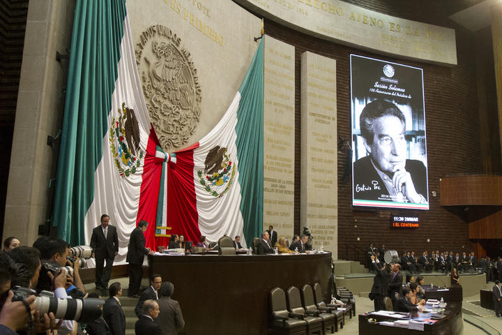 Celebración. Sesión solemne por los 100 años del Natalicio de Octavio Paz, en la Cámara de Diputados.