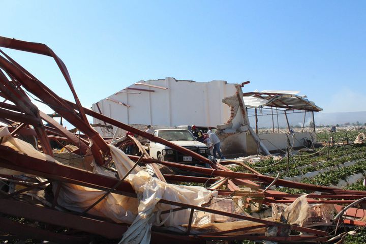 Desastre natural. Al menos 425 habitantes afectados, viviendas con daños totales se registraron en Michoacán.