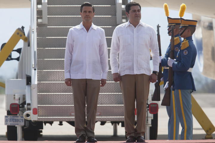 El presidente mexicano está en este país Centroamericano para la firma de la “Declaración de Comayagua” con su homólogo, el presidente Juan Orlando Hernández. (EFE)