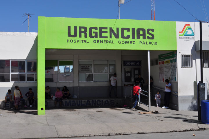 Se recupera. En el Hospital General de Gómez Palacio se encuentra internado el pequeño de ocho años.