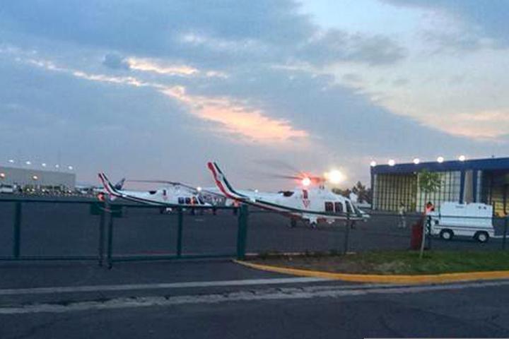 La tarde de este viernes, dos de las aeronaves fueron utilizadas para transportar a secretarios de Estado que acompañaron al presidente Enrique Peña Nieto en su gira por Guerrero. (EL UNIVERSAL)