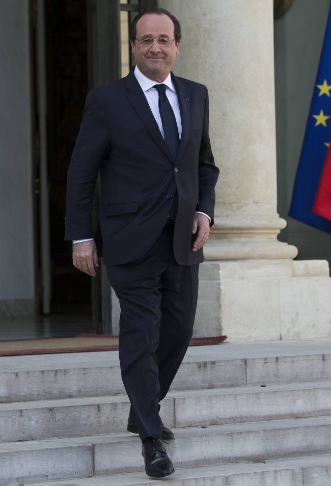 Llegada. El presidente francés, François Hollande, a su llegada a la cumbre bilateral.