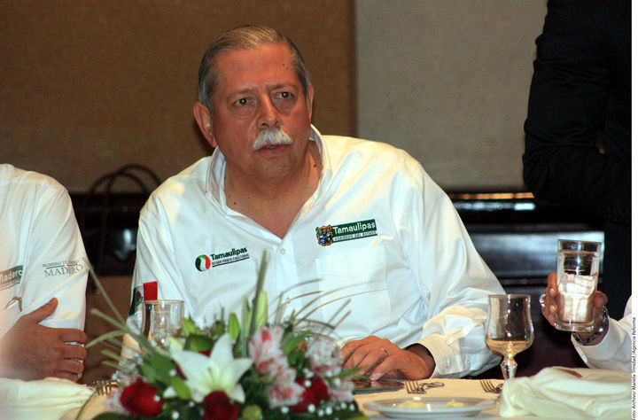 Conferencia.  En la imagen aparece el gobernador de Tamaulipas, Egidio Torre Cantú, durante una conferencia de prensa. 