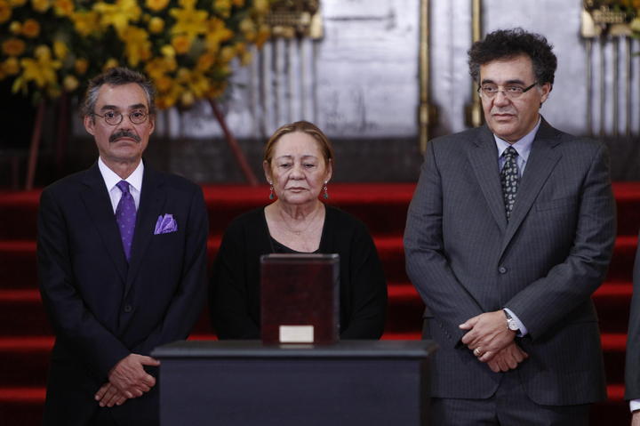 En un comunicado, la viuda Mercedes Barcha e hijos de García Márquez valoraron “la infinidad” de gestos y mensajes de lectores del mundo entero para expresar “su amor por Gabo más allá de la tristeza de perderlo”. (EFE)