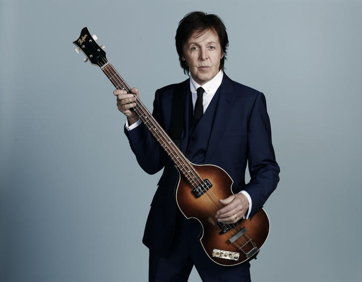 McCartney paga por cantar  sus temas