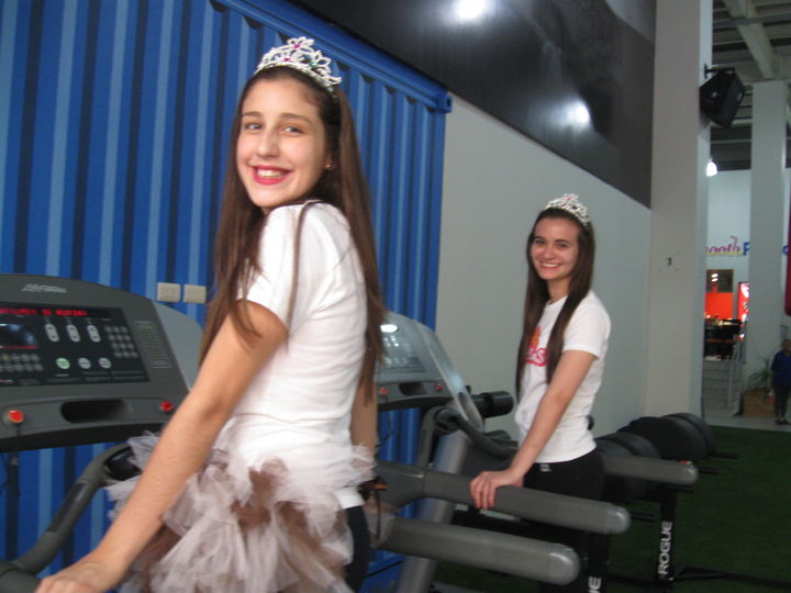 Al menos 300 princesas se espera que den vida a la primera edición de la Carrera de Princesas, programada para el domingo 11 de abril. Invadirán Princesas el Paseo Colón
