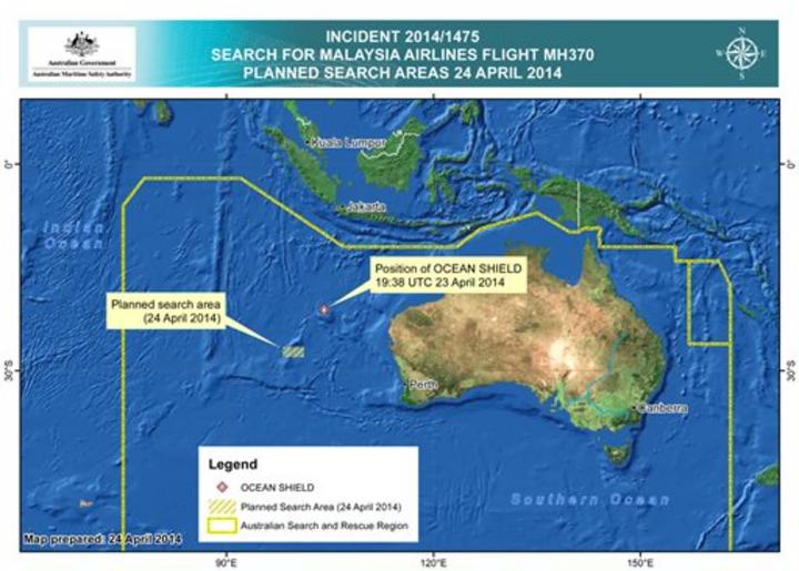 El centro de búsqueda dijo que 11 barcos y 11 aviones inspeccionarán casi 50,000 kilómetros cuadrados del océano el jueves al noroeste de Perth. (AP)