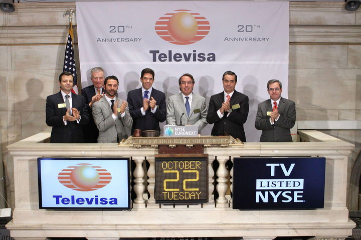 Caen ventas de Televisa 21%; culpa a la reforma