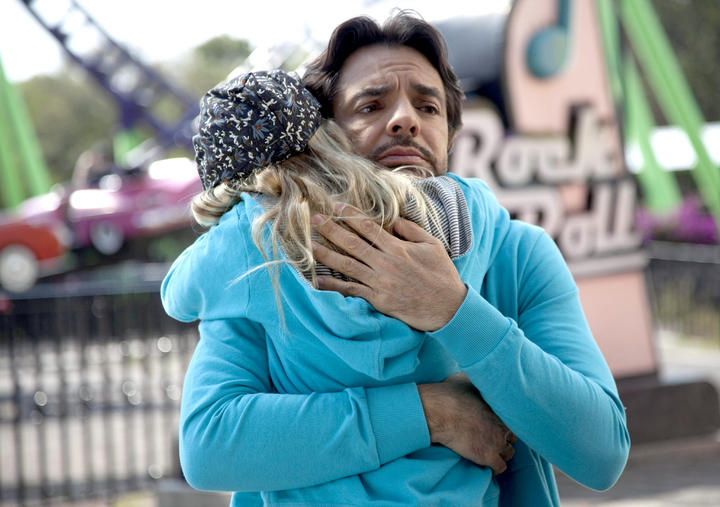 La película No se aceptan devoluciones de Eugenio Derbez, fue fuertemente criticada tras su estreno en España. (Archivo) 