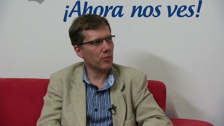 Charla. El periodista argentino Darío Fritz, ganador del Premio Planeta de Periodismo 2005. (SigloTV)