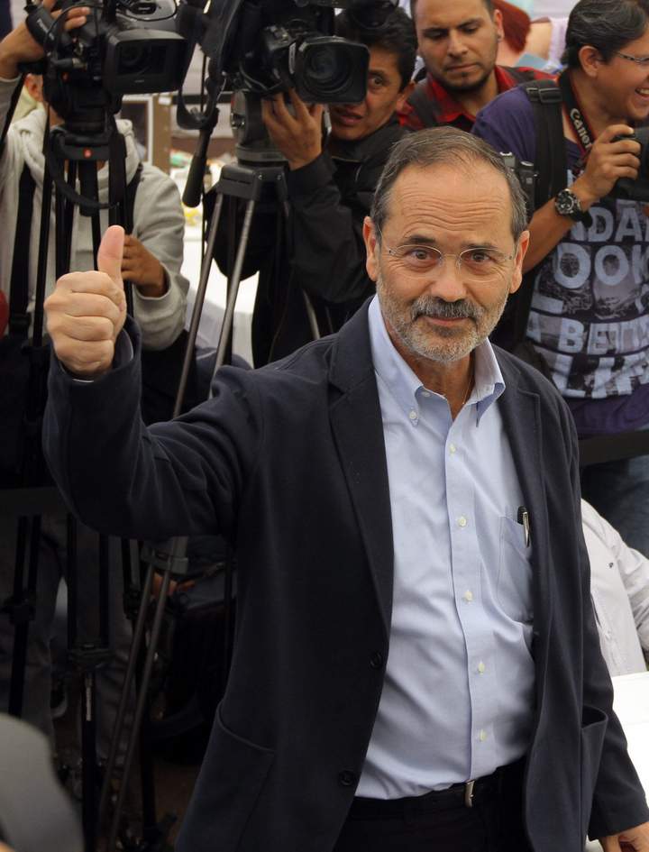Gustavo Madero logró el 56.76% de los votos de este domingo contra el 43.24% obtenido por su adversario Ernesto Cordero. (Notimex) 