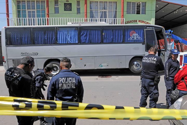  Un niño de 8 años atropelló a cuatro personas de la tercera edad de los cuales 2 fallecieron la mañana de este martes, en la comunidad de Tequisistlán. (El Universal)