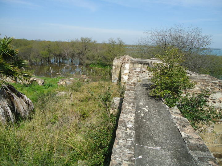 Hayan acueducto del siglo XIX en Linares, Nuevo León