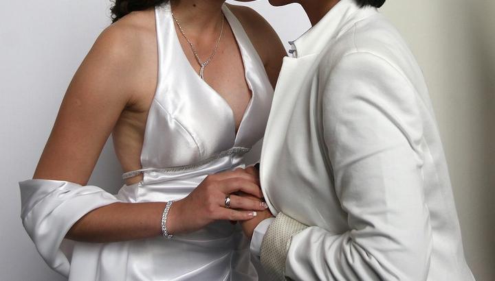 Corte ampara a pareja gay en Colima, podrán casarse