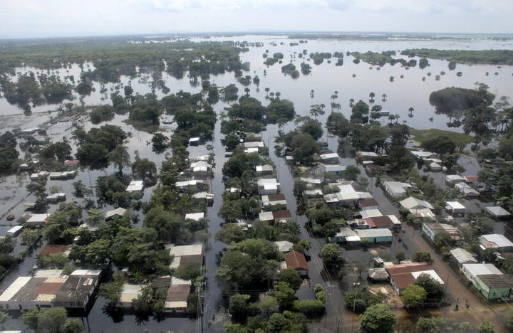 Conagua señaló que las lluvias rompieron el máximo histórico en San Pedro, Balancán, que era de 175.4 milímetros en 2010. (Archivo)