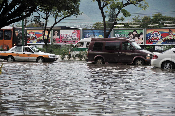 Lluvias. La Segob declaró zona de emergencia a 181 municipios de Chiapas, Oaxaca y Quintana Roo. (NOTIMEX)