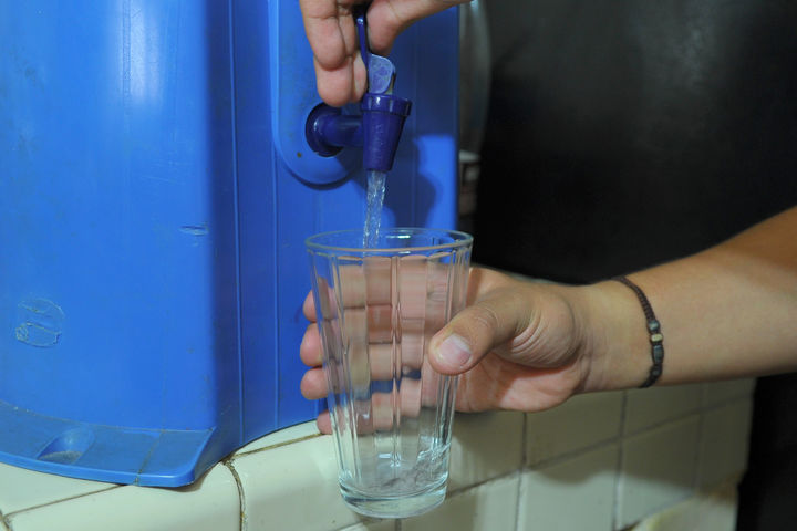 Por queja. Harán análisis del agua Electropura.