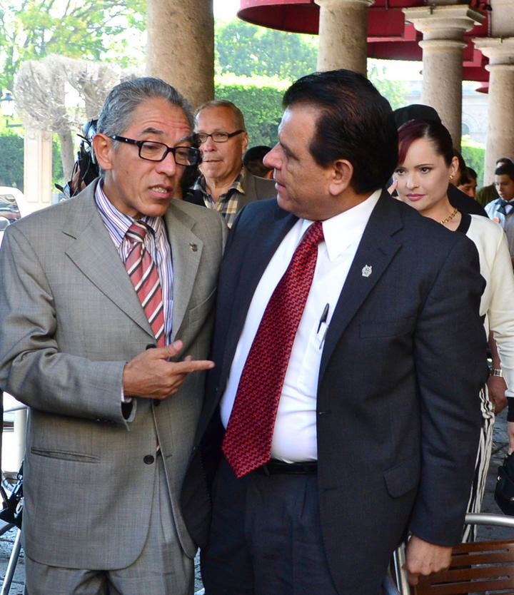 Perfilan a posible sustituto para gobernador de Michoacán