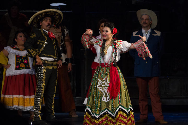 Nadia debutó en el teatro con el musical ¡Si nos dejan! (Notimex)