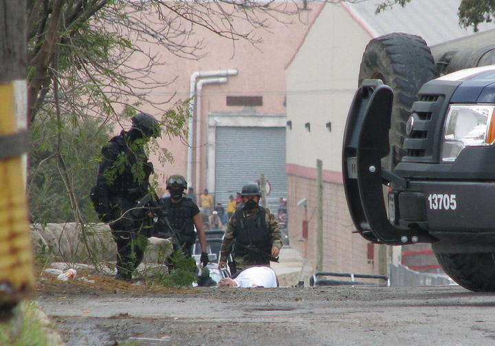 Otros tres uniformados resultaron heridos en el ataque, registrado esta mañana en la carretera San Fernando - Reynosa. (Archivo) 