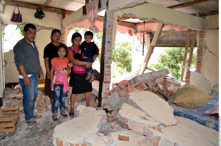 Derrumbes. El municipio más afectado es Huixtla, donde mil 800 viviendas tienen algún grado de daño.