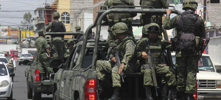 Acusación. Agencia de noticias publica versión donde los 22 muertos del Estado de México fueron fusilados por militares.