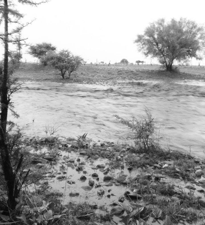 Resultado. Los arroyos crecieron dramáticamente por las intensas y constantes lluvias.