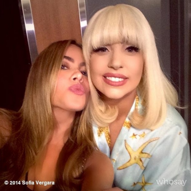 Sofía Vergara presume 'selfie' con Lady Gaga