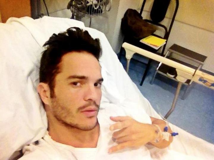 Kuno compartió imágenes desde el hospital agradeciendo a sus seguidores por el apoyo. (Twitter) 