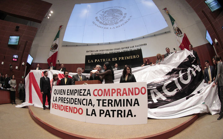 Incapacidad. A pesar de las protestas y las críticas de la izquierda, el pasivo de Pemex está casi en manos del Gobierno Federal. (ARCHIVO)