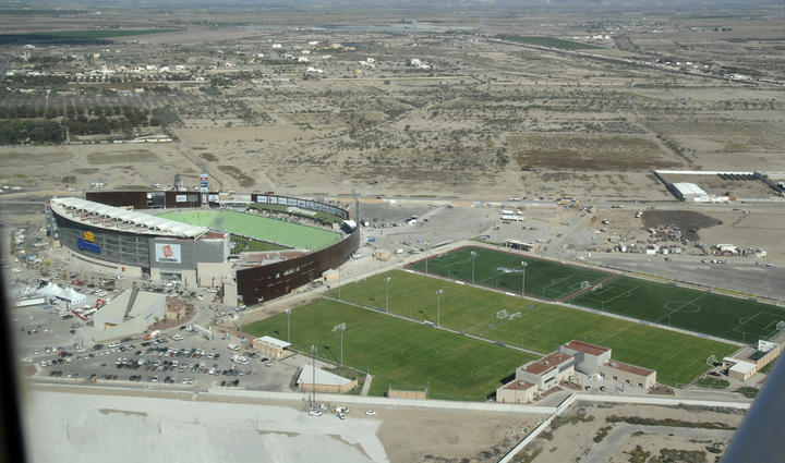 La segunda etapa de construcción del Territorio Santos Modelo (TSM), que contempla centro comercial, hotel, oficinas y un proyecto educativo, arrancarán este mismo año.