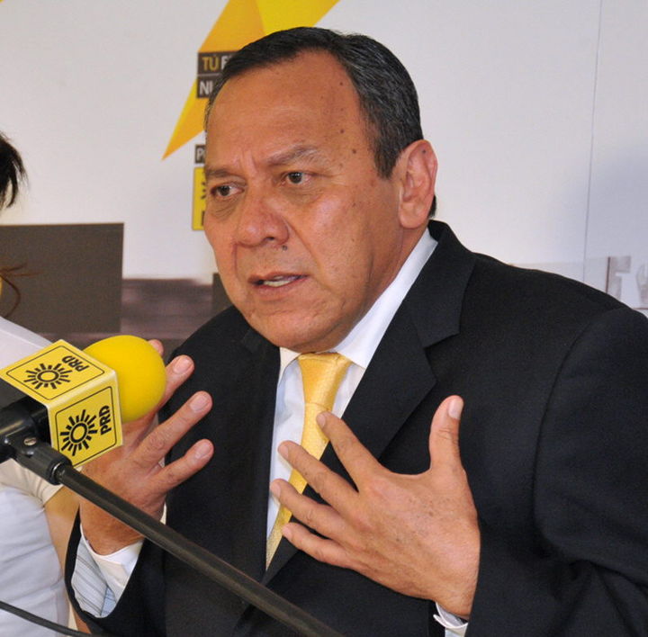 Unir consulta. Jesús Zambrano, presidente del PRD.