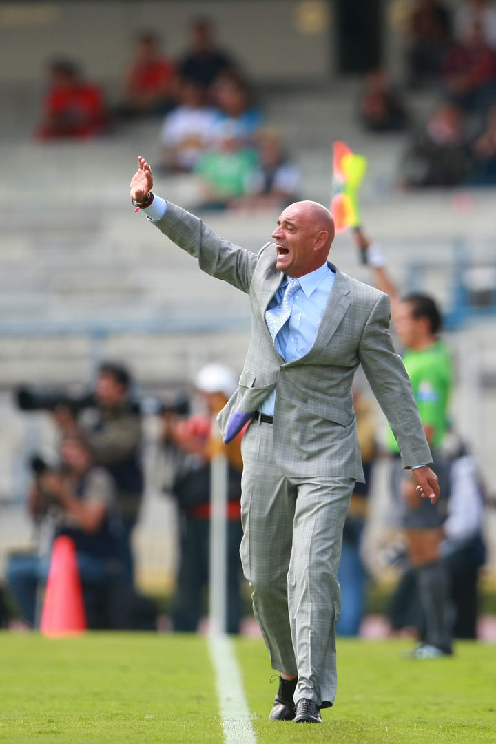 El 'Chelís' vuelve a casa. José Luis Sánchez Solá será el nuevo entrenador de La Franja del Puebla, ha dicho el club. (Jam Media)