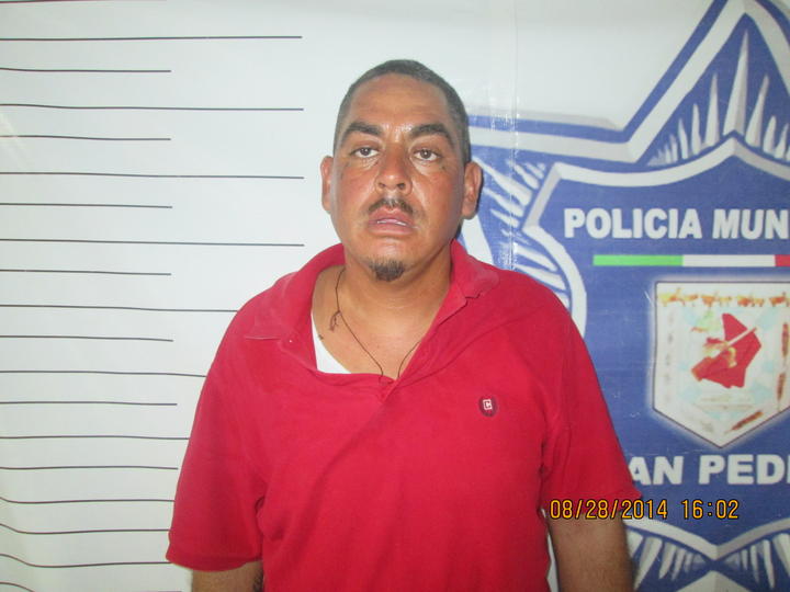 El detenido fue se identificó como José Armando Granados Calderón, de 36 años de edad. (El Siglo de Torreón)