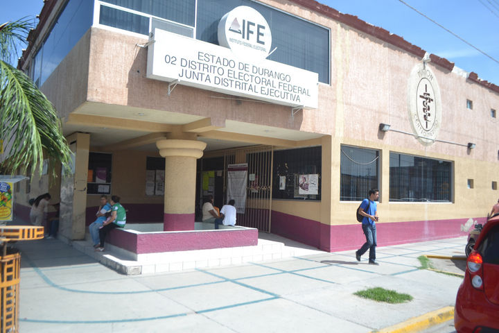 Módulo. Estará al interior de un centro comercial con el propósito de acercar sus servicios a los habitantes de ese sector. 