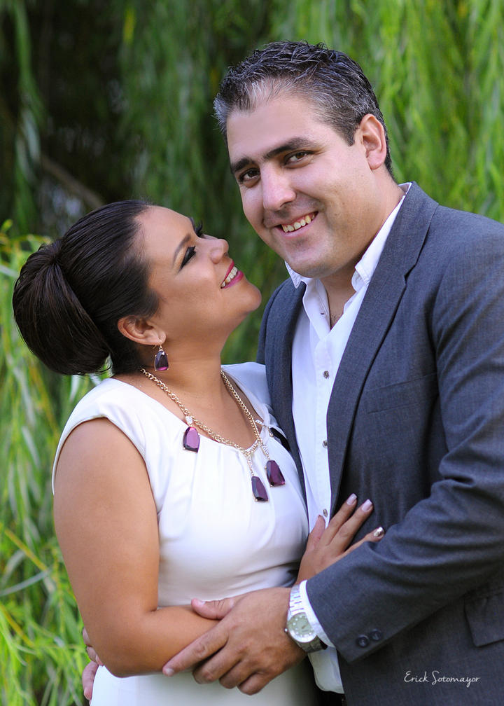 Rosa Luz Carranza Carreón y Eduardo Javier Salgado Cano.- Érick Sotomayor Fotografía
