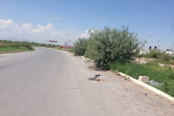 Persecución. Un hombre fue detenido luego de que atacó a balazos a elementos de la Policía Estatal Acreditable en la carretera Santa Fe de Torreón.
